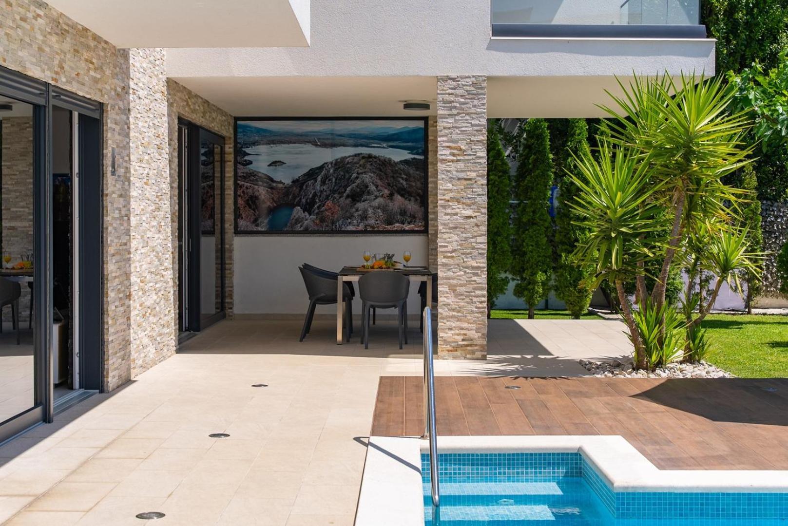 Villa Agava With Heated Pool, Jacuzzi, Sauna, Gym, 4 En-Suite Bedrooms Gata Exteriör bild